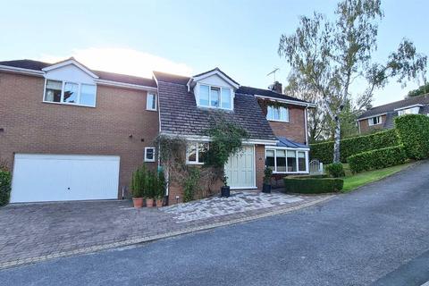 6 bedroom detached house to rent - Castlegate, PRESTBURY