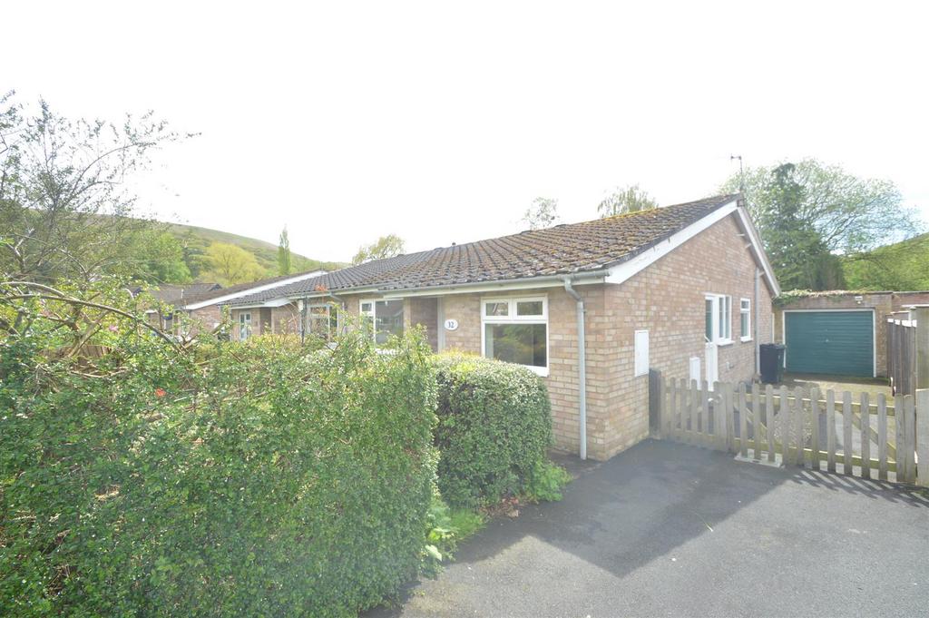 32 Stretton Farm Road, Church Stretton, SY6 6DX 3 bed semidetached
