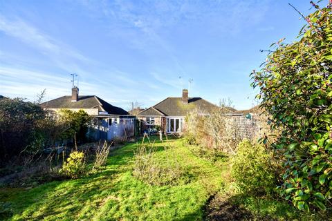 19 Brooklands Drive, Leighton Buzzard, LU7 3PD