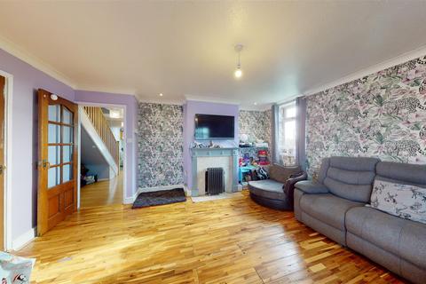 3 bedroom end of terrace house for sale - Greenfields, Sellindge, Ashford
