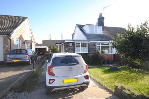 4 bedroom semi-detached bungalow for sale - Glebelands Close, Garforth, Leeds