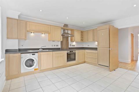 2 bedroom flat to rent - Albion Road, South Sutton