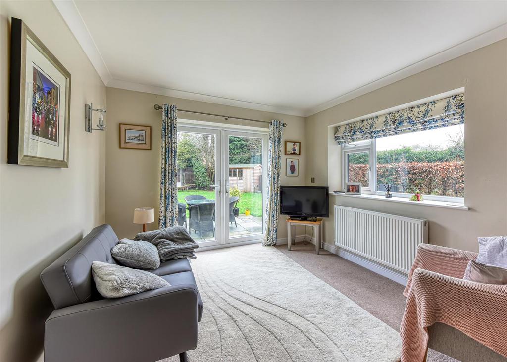 18 Rudge Road-sitting.jpg