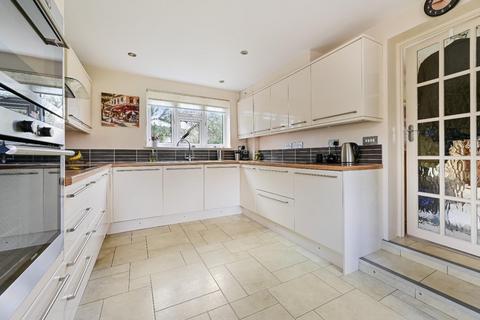 5 Timbercroft, Epsom, KT19 0TH