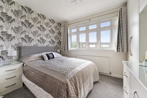 5 Timbercroft, Epsom, KT19 0TH