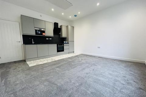 1 bedroom apartment to rent - Apartment 3, Beacon House,  267 Tettenhall Road, Newbridge