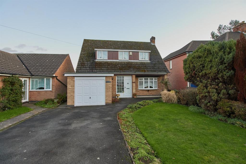 Coventry Road, Burbage, Hinckley 3 bed detached house £400,000