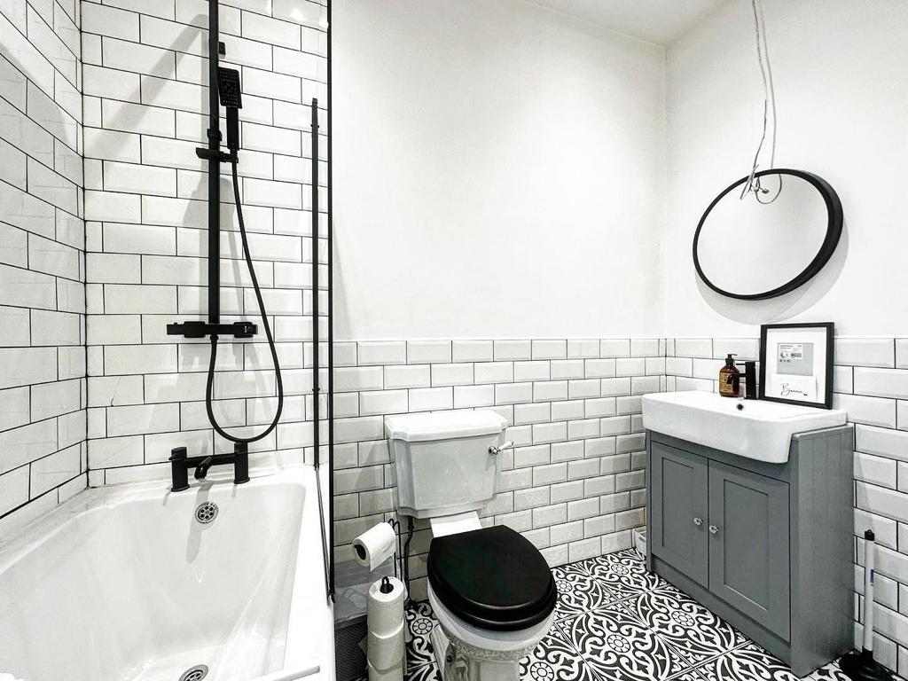 Family bathroom