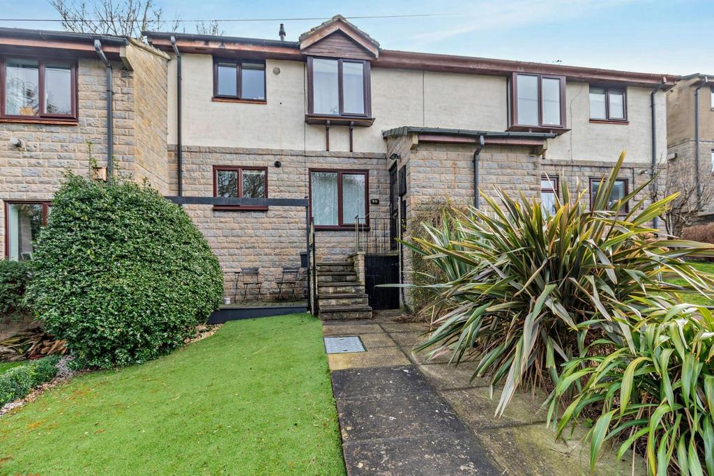 Oakdale Glen, Harrogate, HG1 2JZ 2 bed flat for sale £180,000