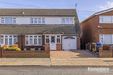 110a Blackshots Lane, Grays, RM16 2LD
