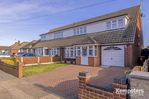 110a Blackshots Lane, Grays, RM16 2LD