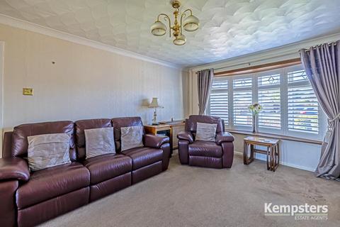 110a Blackshots Lane, Grays, RM16 2LD