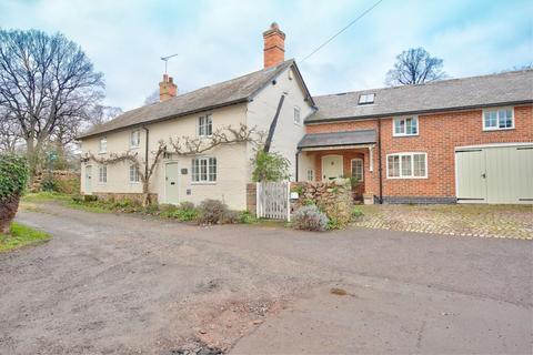4 bedroom cottage for sale - Keeper's Cottage, Town Green Street, Rothley, Leicestershire
