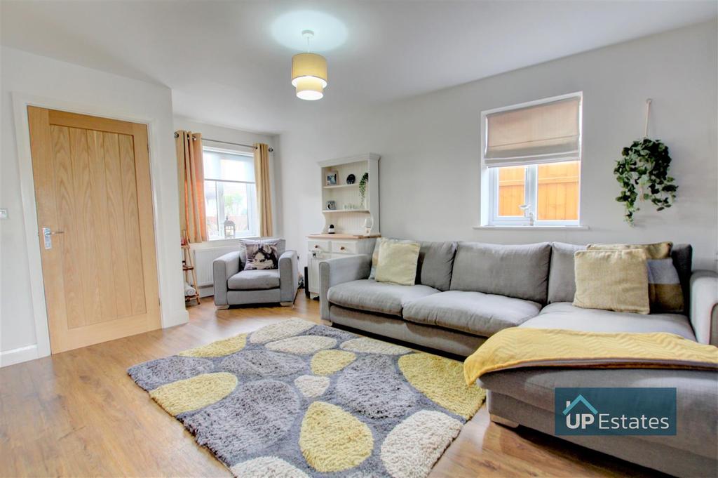 Moore Road, Barwell, Leicester 2 bed semidetached house £185,000