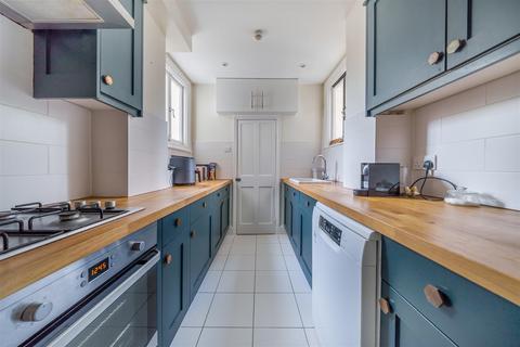 2 bedroom apartment for sale - Grove Road, Surbiton