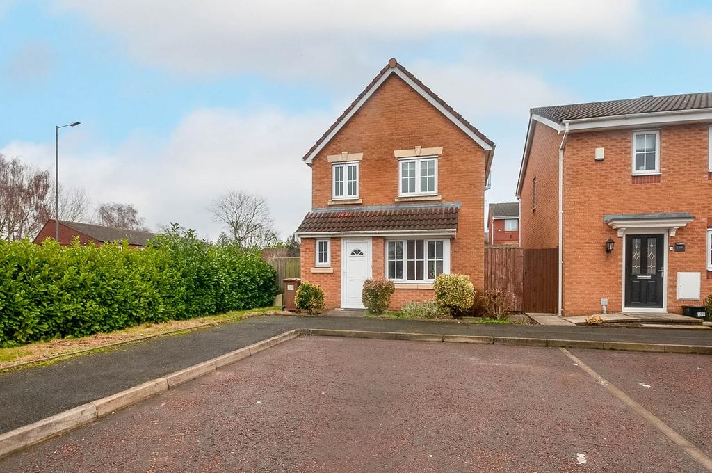 Mount Pleasant Avenue, St Helens, WA9 3 bed detached house £175,000