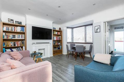 3a Huntley Way, London, SW20 0AH
