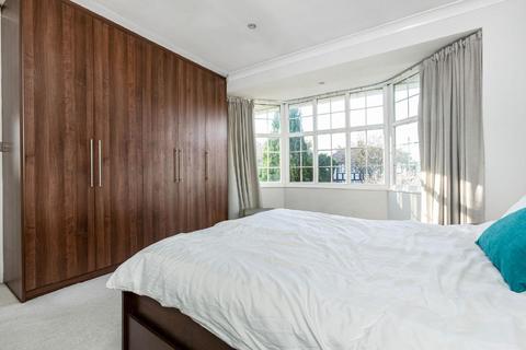 3a Huntley Way, London, SW20 0AH