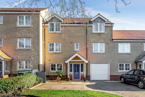 3 Walnut Mews, Peterborough, PE3 6GJ