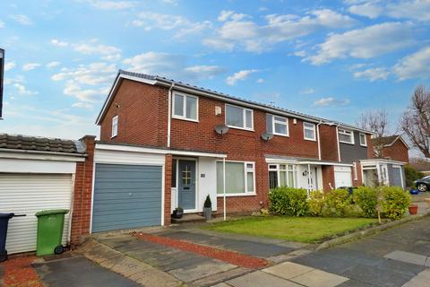 3 bedroom semi-detached house for sale - Windsor Close, Whickham, Newcastle upon Tyne, Tyne and wear, NE16 5SX