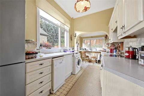 undefined, Dollis Hill Avenue, London, NW2