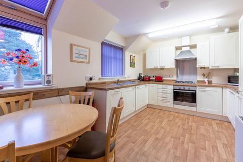 2 Jubilee Place, Pitlochry, PH16 5GA