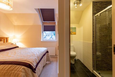 2 Jubilee Place, Pitlochry, PH16 5GA