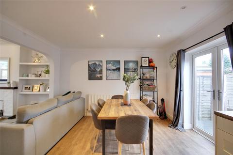 3 bedroom terraced house for sale - Prospect Road, Farnborough, Hampshire, GU14