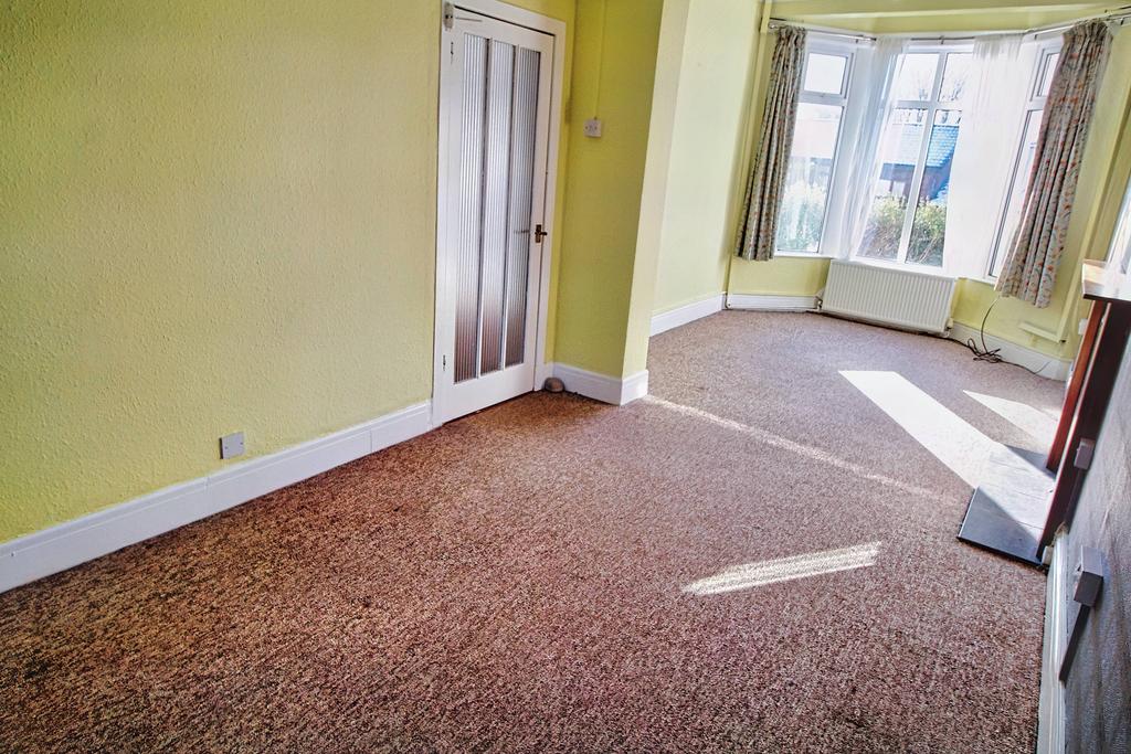 Dining Room Through to Lounge