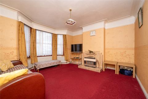 4 bedroom semi-detached house for sale, Brampton Road, St. Albans, Hertfordshire