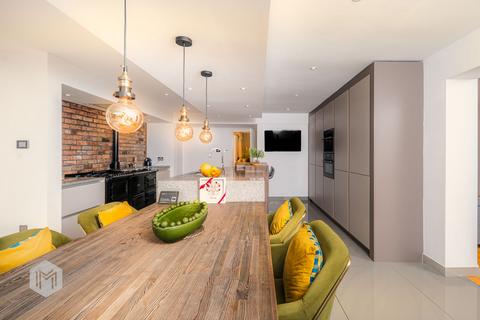 undefined, Ringley Road, Whitefield, Manchester, Greater Manchester, M45 7LL
