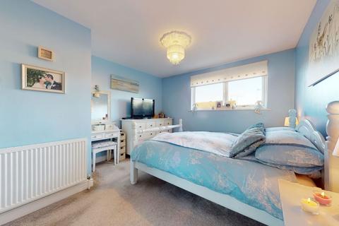 66 Cavendish Drive, Northampton, NN3 3HL
