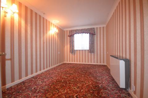 1 bedroom flat for sale, Parkview Court, 54 Brancaster Road, IG2 7EQ