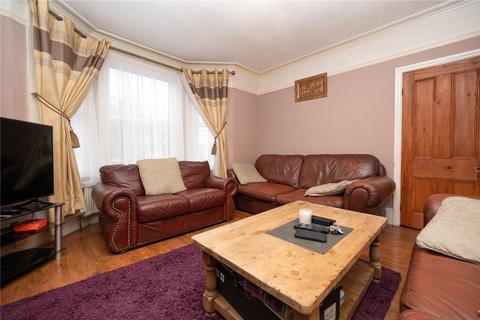 118 Brampton Road, St Albans, AL1 4PY