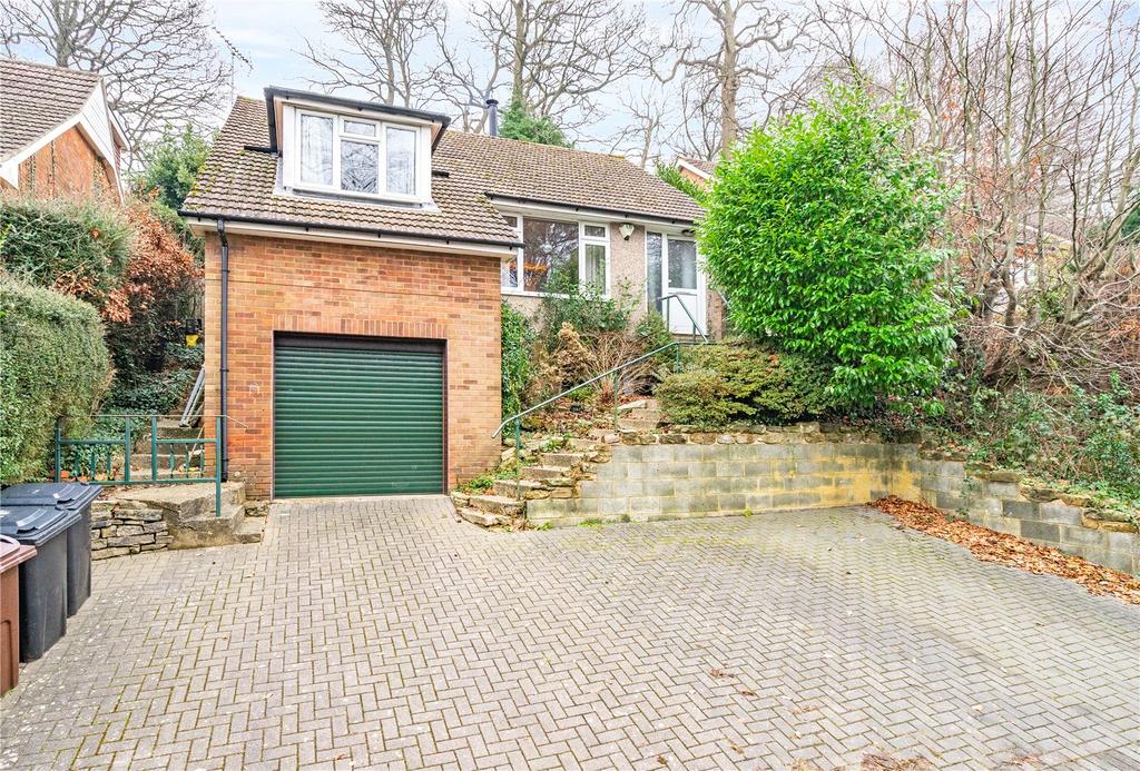 Sandhurst Road, Tunbridge Wells... 2 bed bungalow £500,000