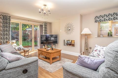 239 Worcester Road, Stoke Heath, Bromsgrove, B61 7JA