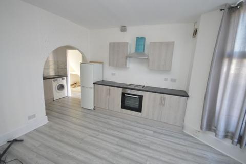 1 bedroom apartment to rent, Mansfield Road