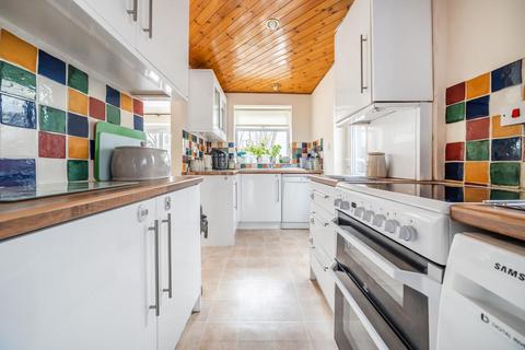31 Rex Avenue, Ashford, TW15 2DA