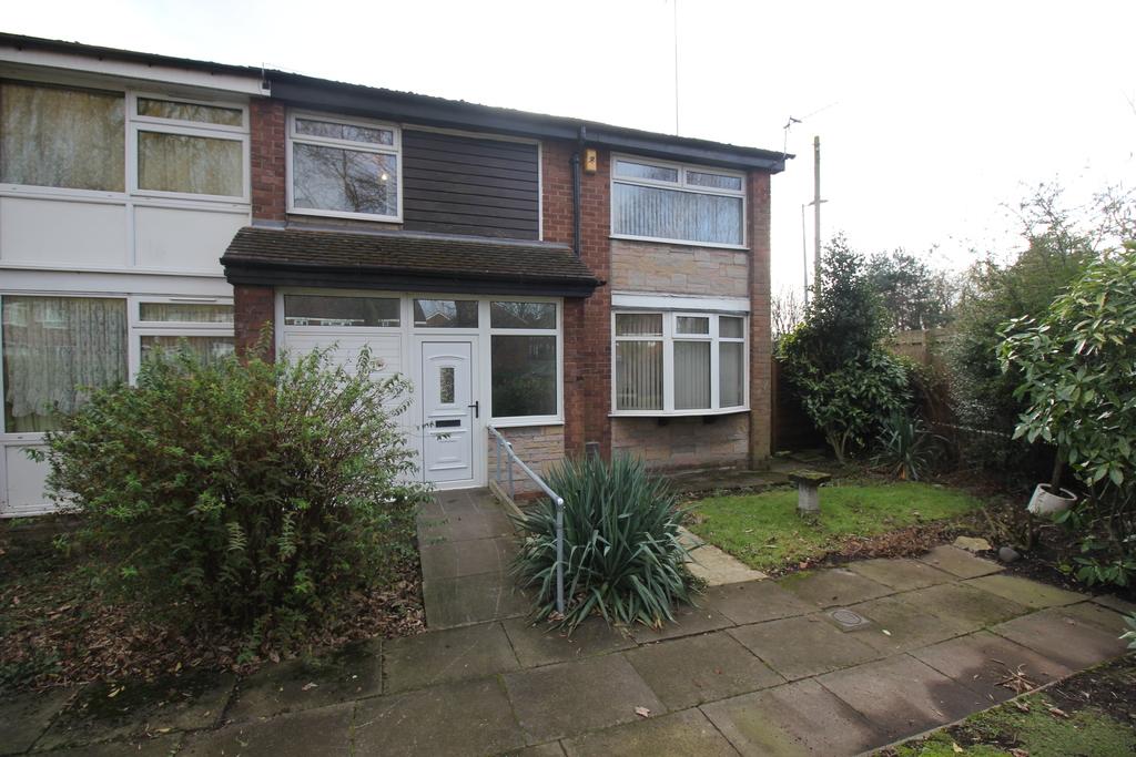 Peel Green Road Eccles 3 bed end of terrace house for sale - £200,000