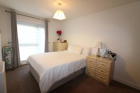 2 bedroom flat to rent, Woolners Way, Stevenage, SG1