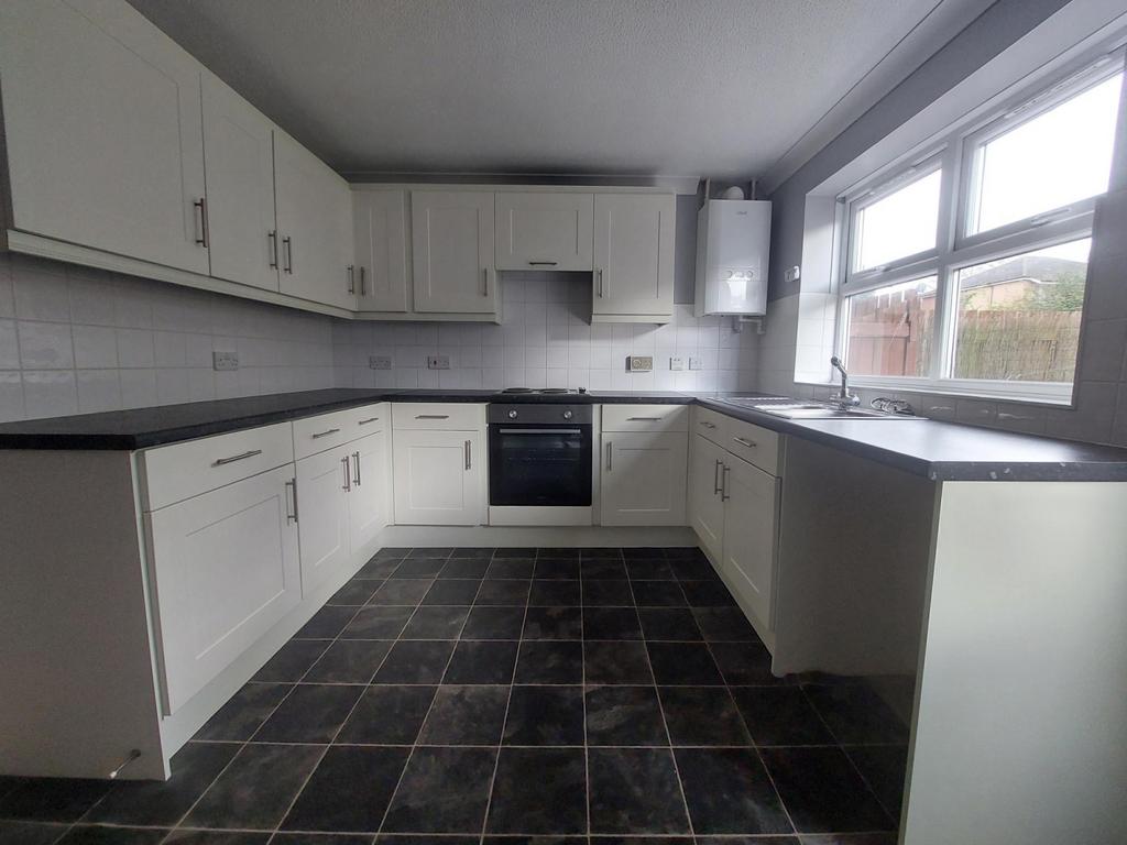 3 Bed Semi Detached House for Rent
