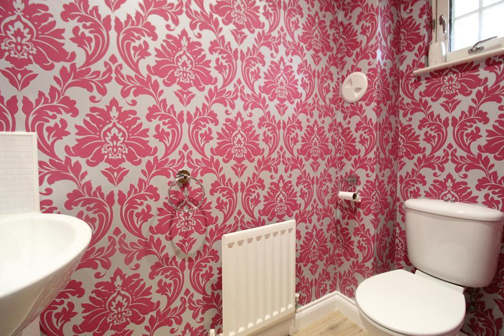 Cloakroom WC