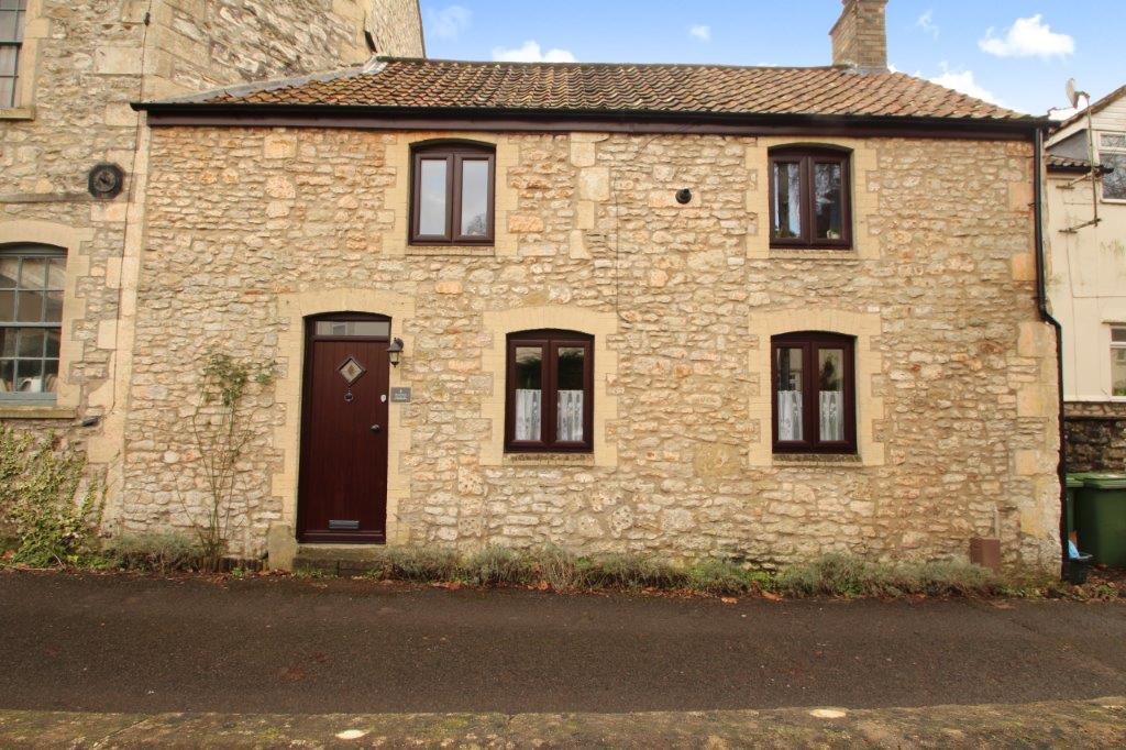 Draycott Road, Shepton Mallet, BA4 2 bed terraced house for sale £222,500