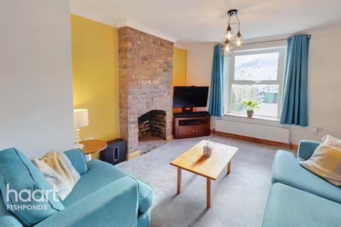 6 Counterpool Road, Bristol, BS15 8DQ