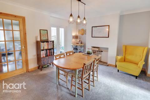 6 Counterpool Road, Bristol, BS15 8DQ