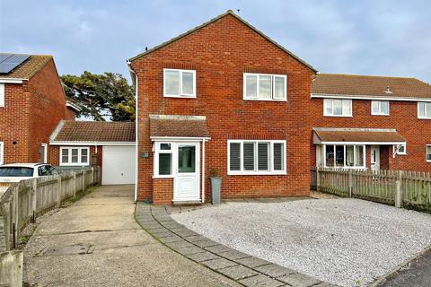 4 bedroom detached house for sale - Plover Drive, Milford on Sea, Lymington, Hampshire, SO41