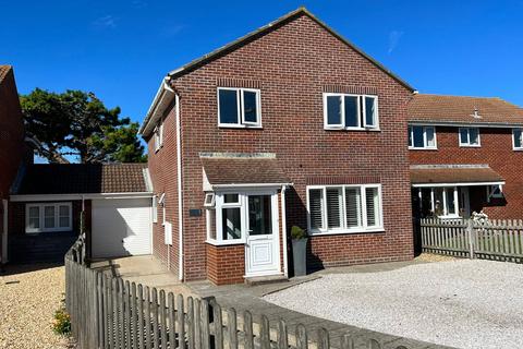 4 bedroom detached house for sale, Plover Drive, Milford on Sea, Lymington, Hampshire, SO41