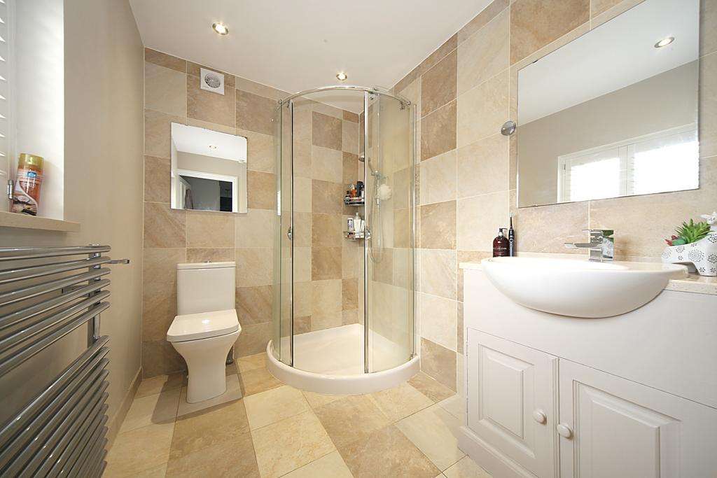 Oakley Road, Bromham, Bedford, MK43 3 bed semidetached house £460,000