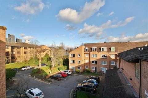 1 bedroom penthouse for sale - Mount Hermon Road, Woking, Surrey, GU22