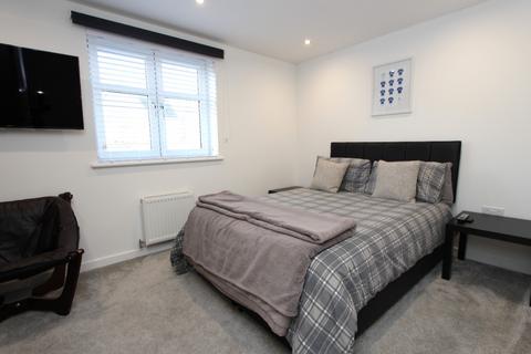 1 bedroom flat to rent, Cowgill Gardens, Liberton, Edinburgh, EH16